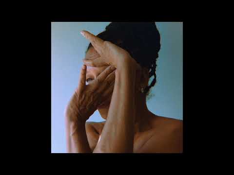 Juçara Marçal - Vi de Relance a Coroa