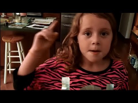 Little Girl Learns Spanish (Day 237)