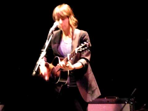 19/20 Tegan & Sara - Dark Come Soon @ Grand Theatre, Calgary, AB 7/9/11