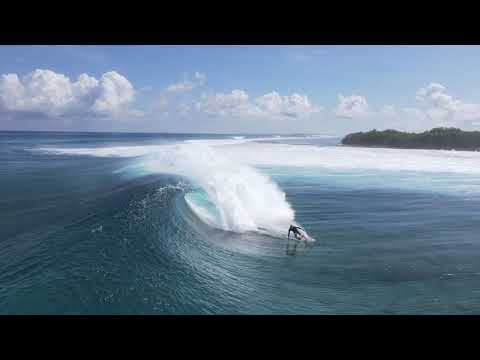 Maldives surfing charter may 2021