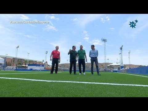 La Nucía reforma los campos de césped artificial de la Ciutat Esportiva