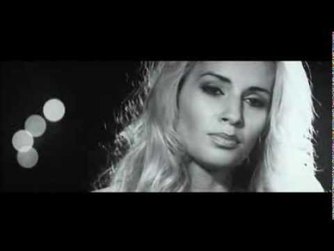 Mária Čírová - Chýbaš