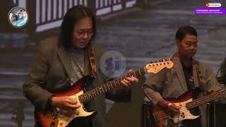 Download lagu SENANDUNG RINDU ~ BAND 4 NADA mp3