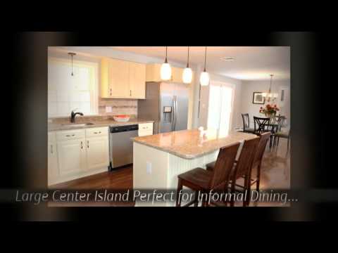 32 Gretchen Way Raynham MA