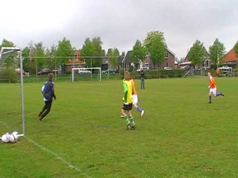 Daan knock-out en een poging op doel van Wessel!!