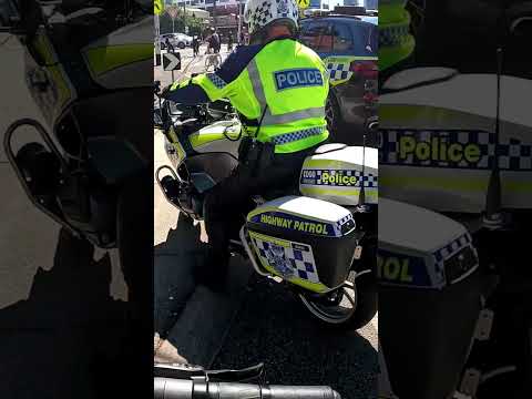 Thought I was getting a ticket 😅#bikelife #melbourne #rideout #forte