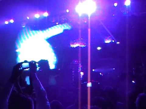 TIESTO NYE 2009 - NEED TO FEEL LOVE @ ROSELAND, NYC 1/20