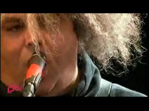 really screwed up, this one is fixed. - Lizzy by the Melvins