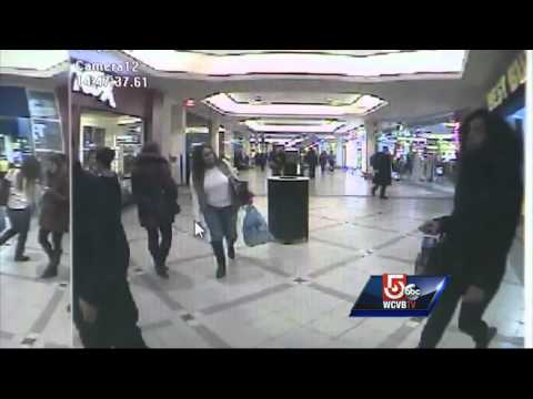 String of wallet thefts reported at popular Back Bay businesses