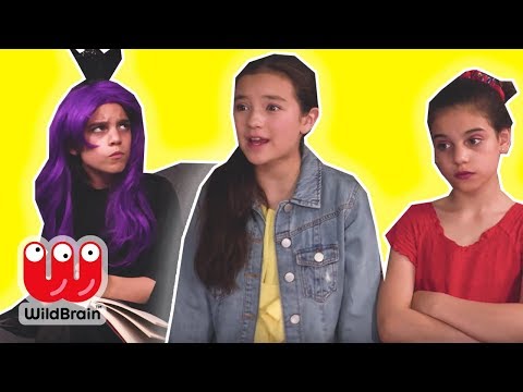 Princess Mysteries: Everything Is Disappearing?! - Princesses In Real Life | WildBrain Kiddyzuzaa