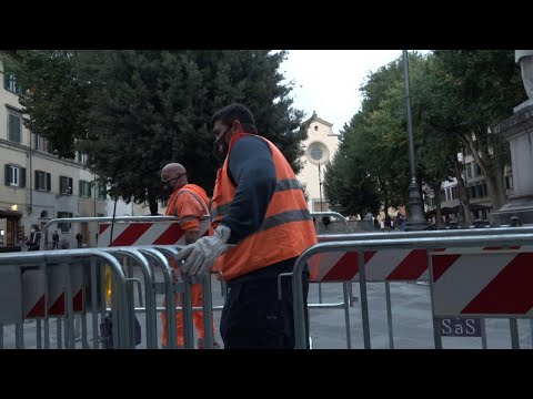 Firenze, massimo mille persone in piazza Santo Spirito, scatta l'ordinanza