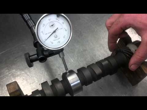 Measuring a camshaft