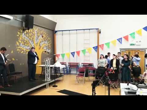 Biserica El-Sadai Londra | Cântare în comun