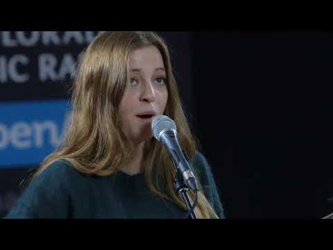 Jade Bird plays Uh-huh at CPR's OpenAir
Jade Bird plays Uh-huh at CPR's OpenAir