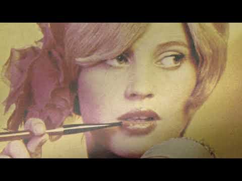 Paul Specht's orch. Clap hands, here comes Charlie. (1926).