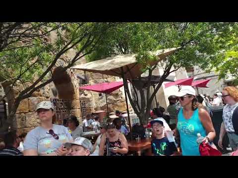 Day 2 - Walt Disney World - Hollywood Studios, Walking around the Star Wars section of the park.