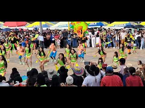 Aquiteven:7.685 NAZARETH BARRIO DE NOBSA BOYACÁ FUERTE COMPETENCIA EN CO CURSO DE BAIKE DANZAS.