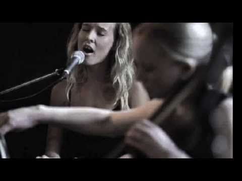 All Smiles Live - Umeå 2000