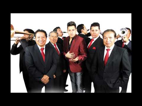 Los Titos - Atrasito de tu casa