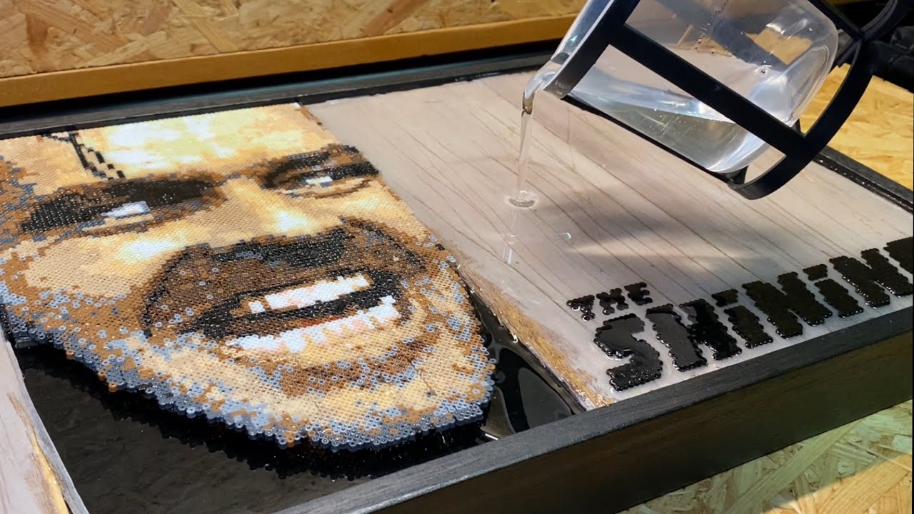 【レジンテーブル】映画「シャイニング」のあのシーンを再現してみた。-Making Epoxy Resin Art-