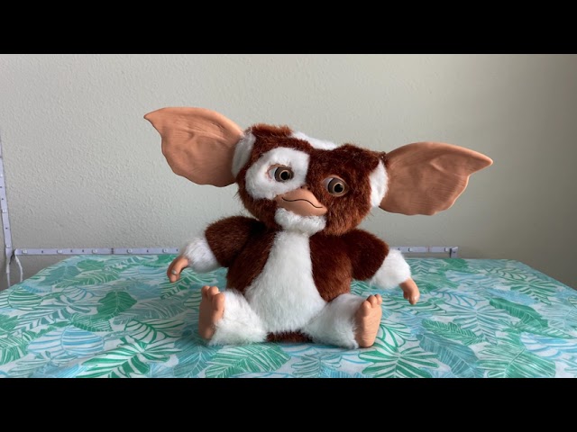 Vídeo relacionado con Kidrobot Peluche Kidrobot Gremlins Gizmo, Muñeco de peluche, Juguete para niños, 20 cm Felpa Figura para regalar, cumpleaños y fiestas