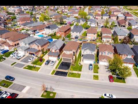 235 Landsbridge Street, Bolton Home for Sale - Real Estate Properties for Sale