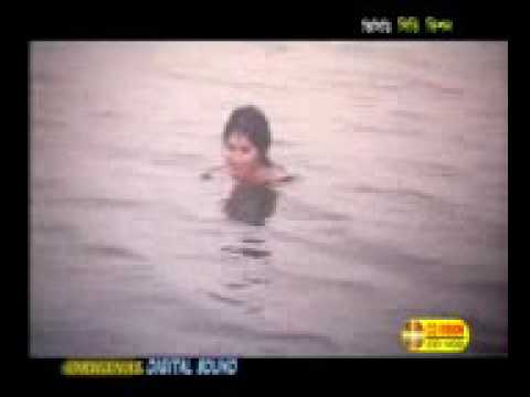 সখা আইসো গো আমার বাড়ীতে প্রেমের দরজা দেবো খুলে .........