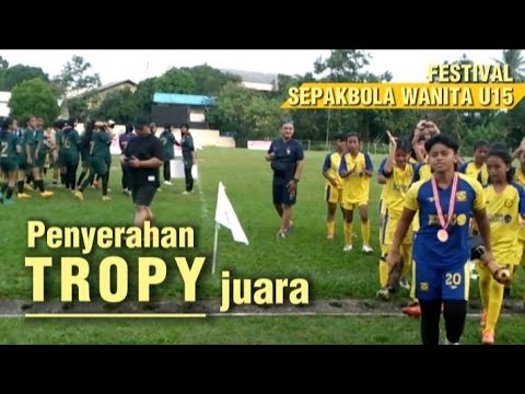 MOMENT PENYERAHAN TROPY FESTIVAL SEPAKBOLA WANITA U15 ASBWI JAKARTA TIMUR || JokperTV