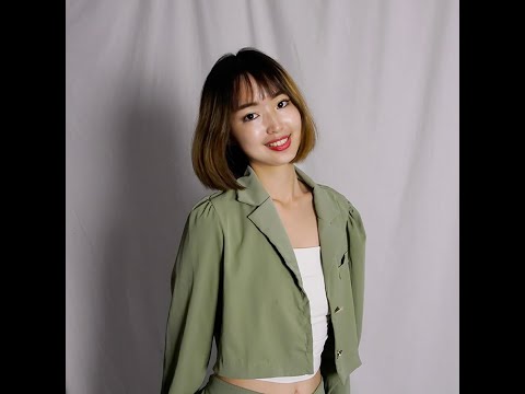 Video Resume of Graphic Designer - Angel