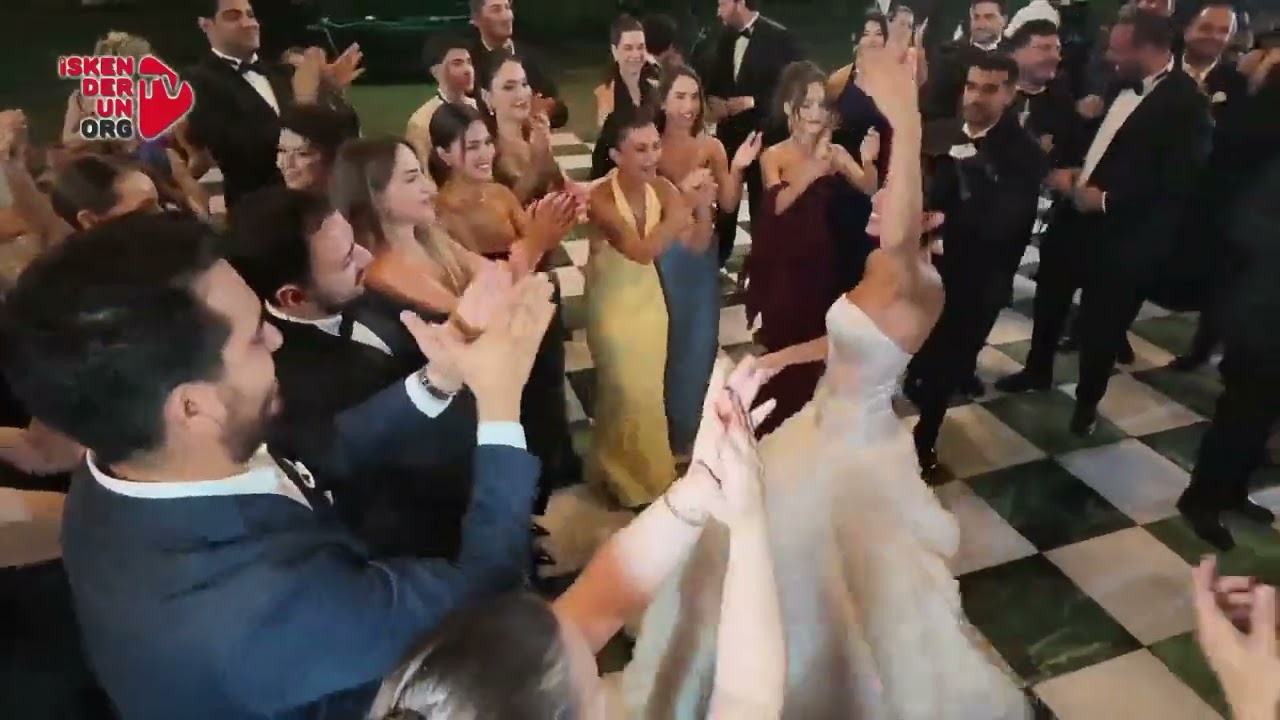 Kırmızıoğlu ile Ekenel Ailelerinin Mutlu Günü