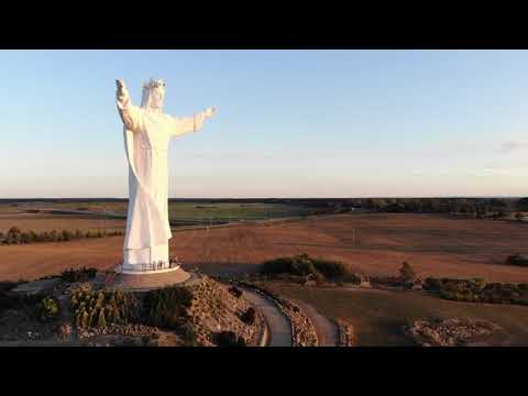 lot dronem do pomnika Chrystusa Króla w Świebodzinie z ronda polnoc (3,85KM-MAVIC  AIR)