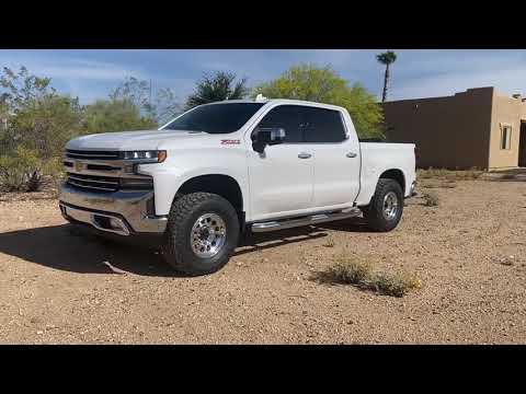 2021 Chevy Silverado Fox shocks, 3.5" level, 35" tires