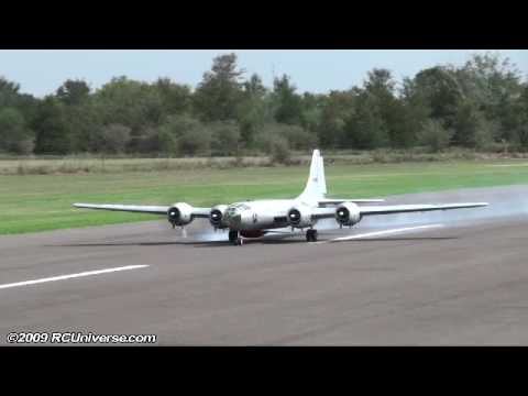 Mac Hodges B-29 Aerobatic Demo. Sep 19, 2009
