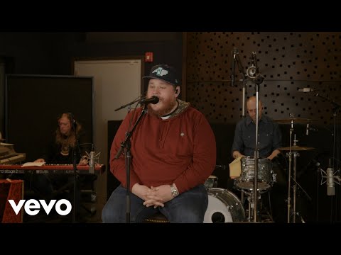 Luke Combs - My Old Man Was Right (Official Music Video)