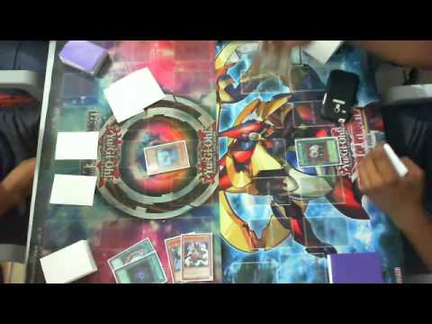 4ta Ronda Chibi Yu-Gi-Oh! - Irving Gomez (Blackwing OTK) vs Antonio Alvarez (Hieratic Ruler)