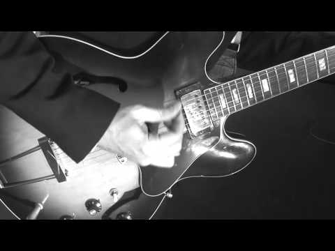 The Right Party Band. The Vodka Martinis