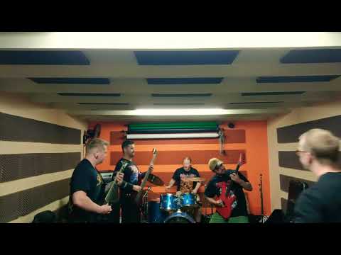 Omnipotent Hysteria - 12/08/18