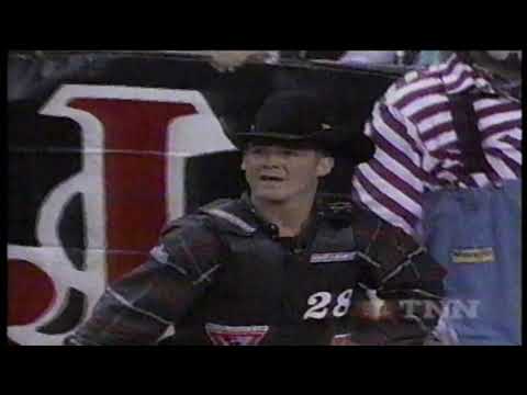 Curt Lyons vs Another One - 98 PBR Topeka (84.5 pts)