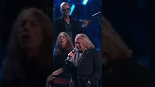 Lou Gramm of #Foreigner never forgot ❤️What Love Is❤️ #80s #LouGramm #ClassicRock #legend