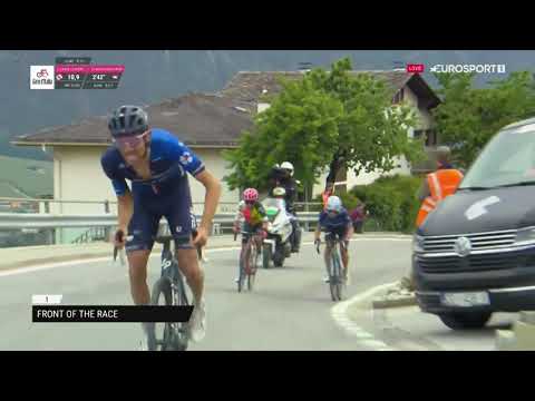 GIRO 2023 - Thibaut Pinot sort le grand jeu : Ses attaques dans l'ultime montée de la 13e étape