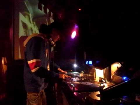 DJ MASAKAZ a.k.a Youngdirty Live At Vuenos Tokyo 2010.2.6