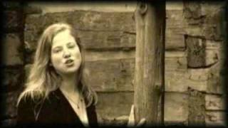 Deidre Bentley - 3 Chain Road - Music Video