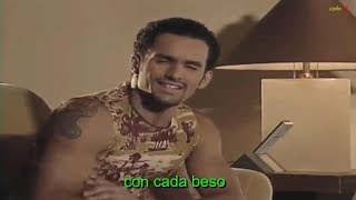 CON CADA BESO (con letra) Huey Dumbar