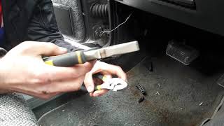 Jeep cherokee xj 1994 hood latch problem how to open with broken wire