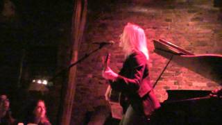 Martha Wainwright - Factory live 2011