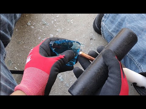 Early morning Flint Knapping! Blue glass, Newbie gets lucky!