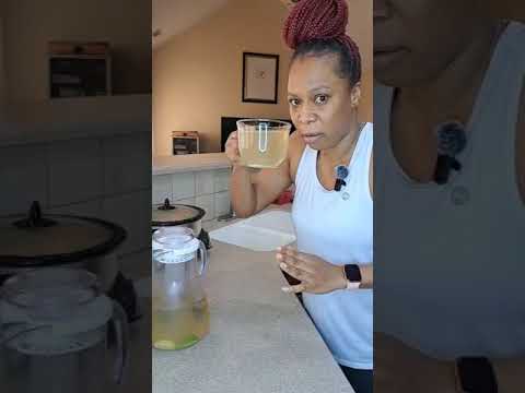 How to make green tea and dandelion detox drink #detox