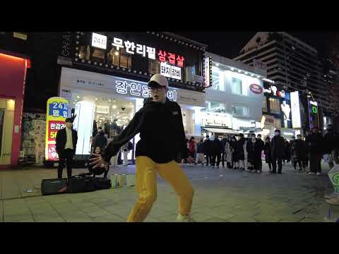 20221227 Tue. YuKagawa#유카가와&HyoJin#김효진&ShinHwa#강신화 Hongdae Busking 홍대 버스킹 SnowHorse#눈말