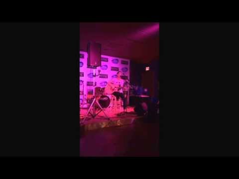 Johnna Padeken Parel Live