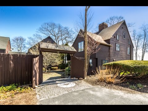 63 Dolliver Neck Rd, Gloucester MA - Amanda Armstrong - Tel 978-879-6322